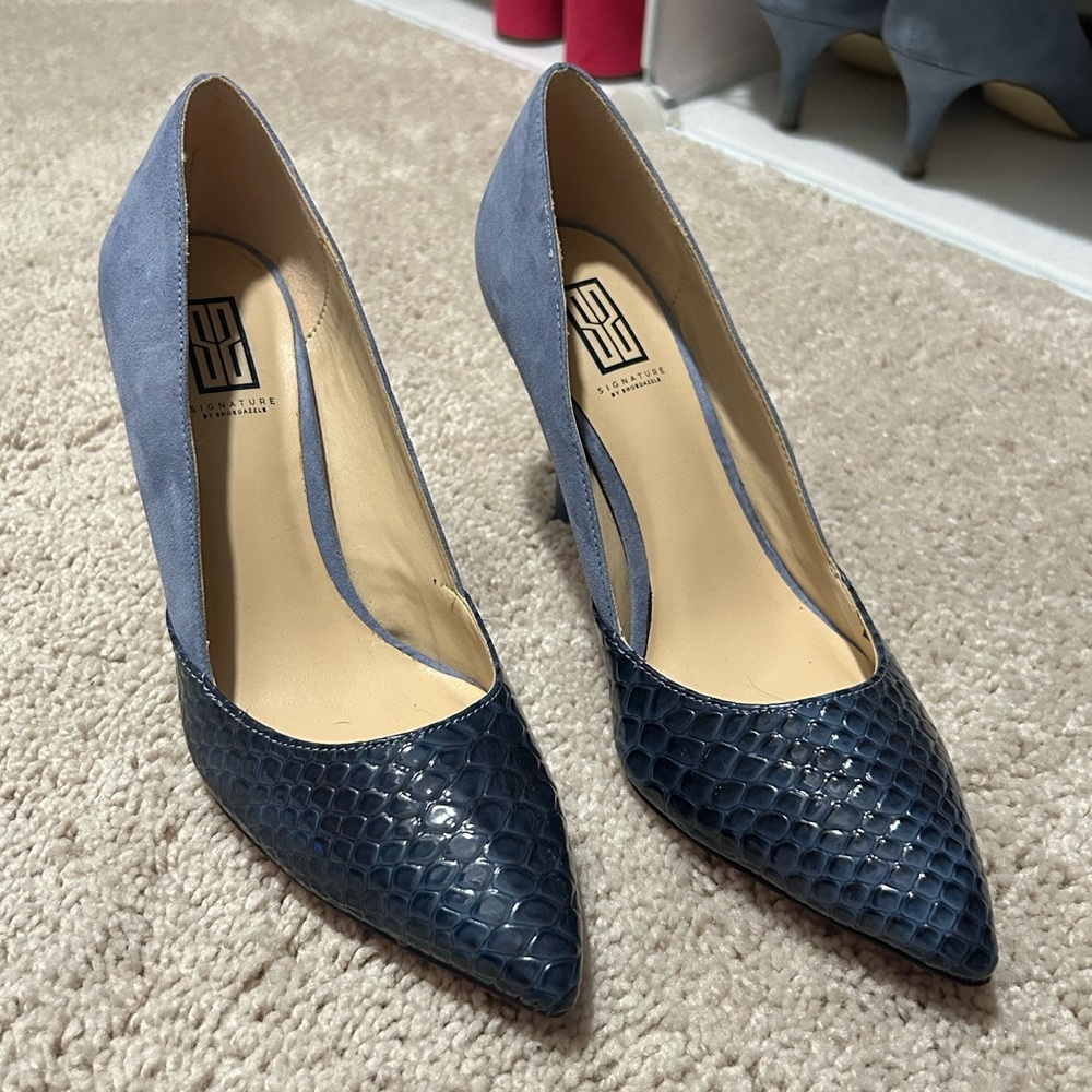 Signature by Shoedazzle Heels